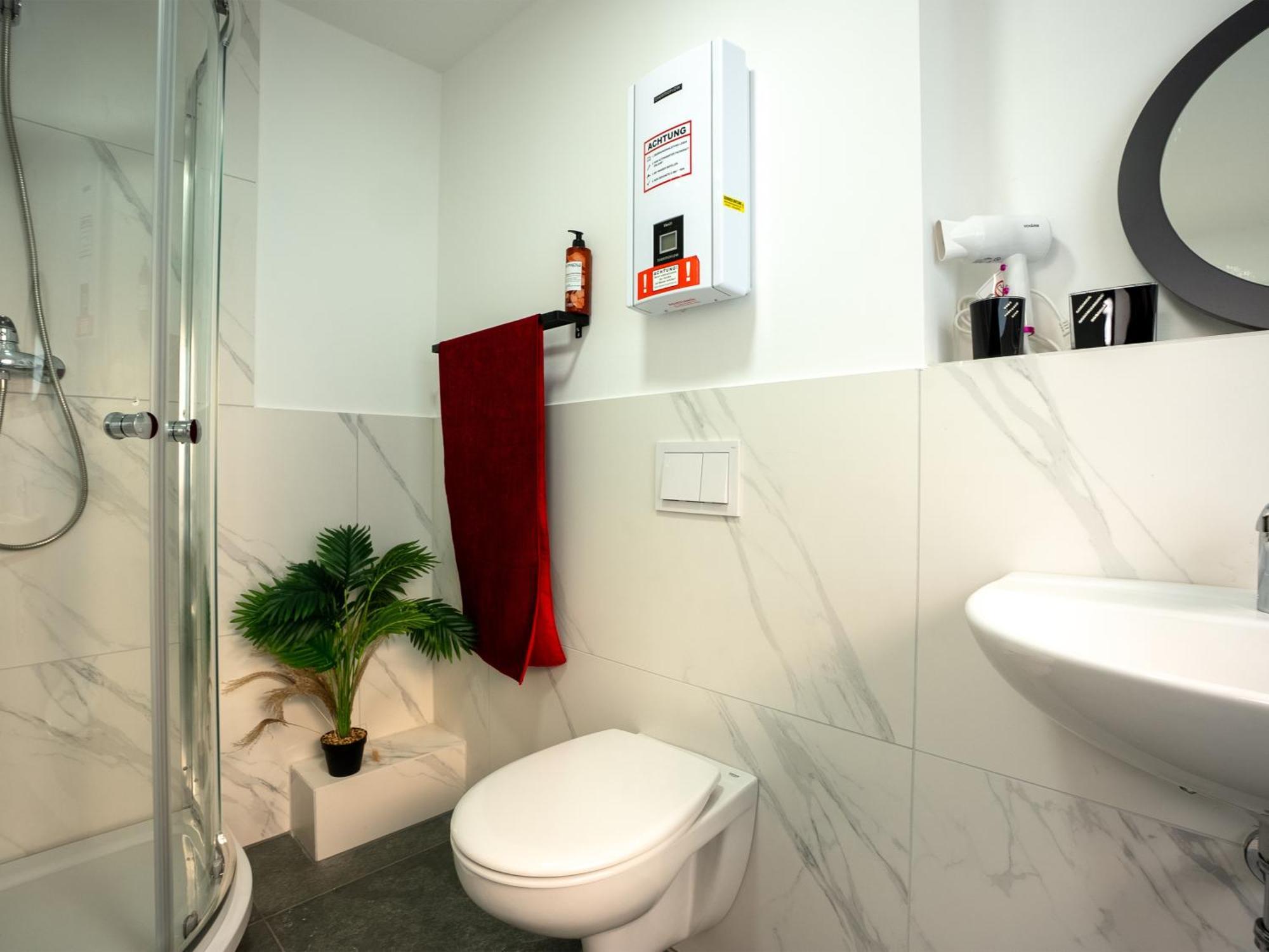 Serviceroom24 - Apartment 4 In Herten Wlan - Smart-Tv - 24-7 Check-In Und Kueche Buitenkant foto